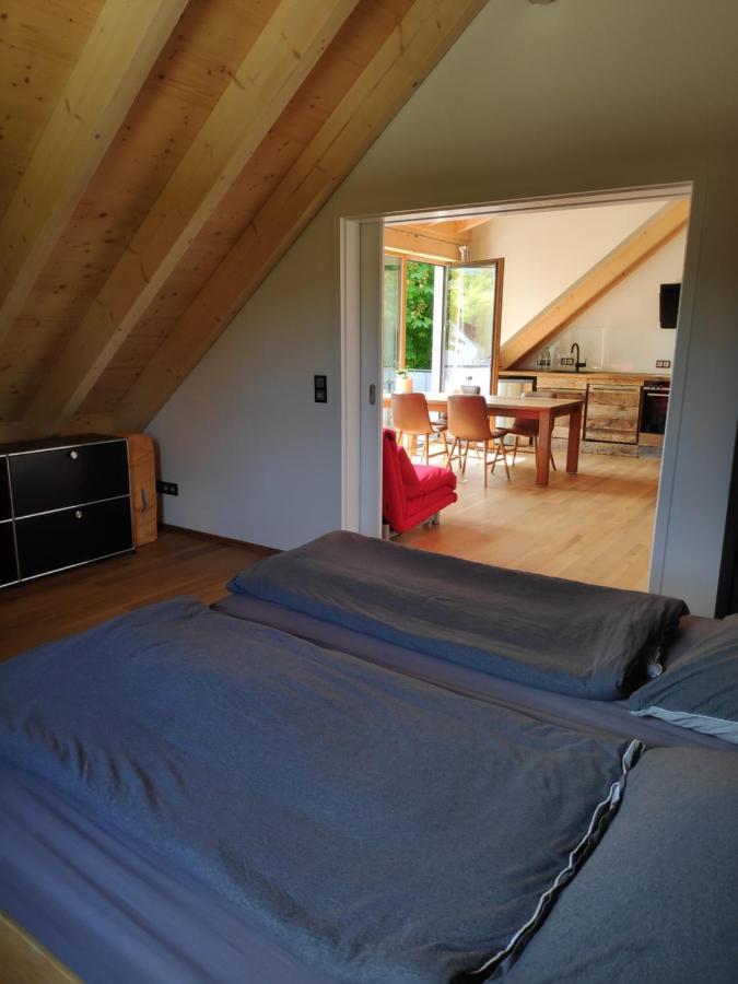 Ferienwohnungen Und Zimmer In Reutlingen-Goenningen ภายนอก รูปภาพ