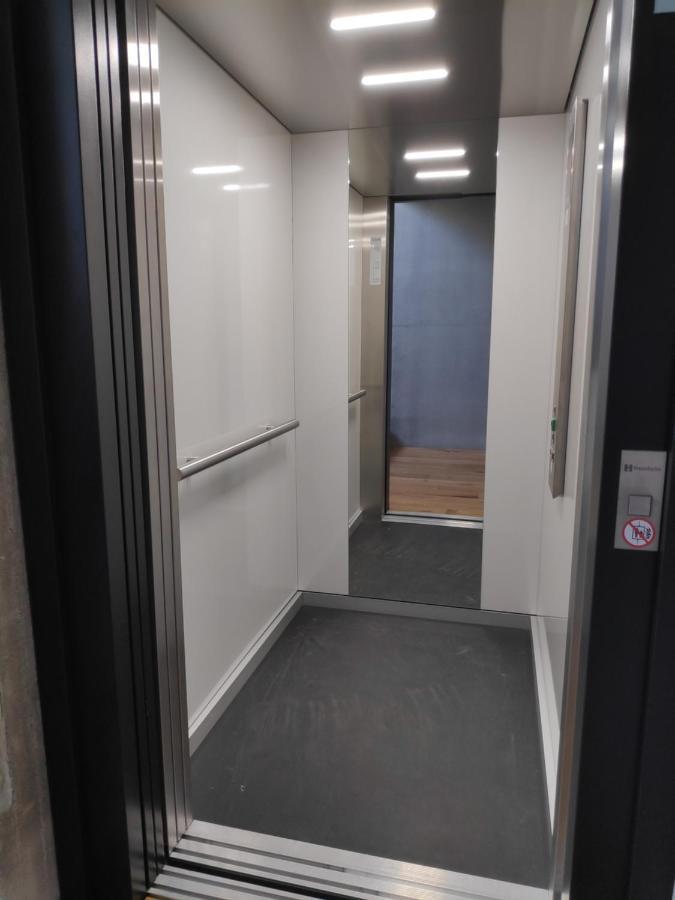 Ferienwohnungen Und Zimmer In Reutlingen-Goenningen ภายนอก รูปภาพ